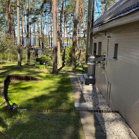 Jūrkalne River Bank Vacation Home מראה חיצוני תמונה